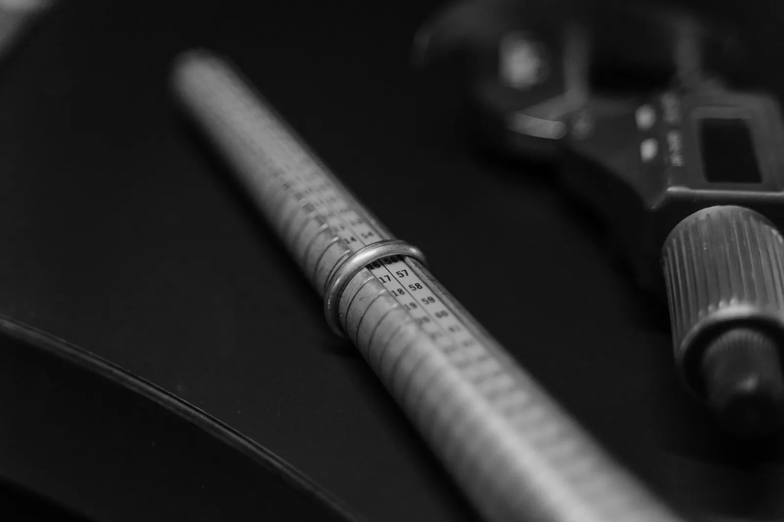A ring on a sizing mandrel